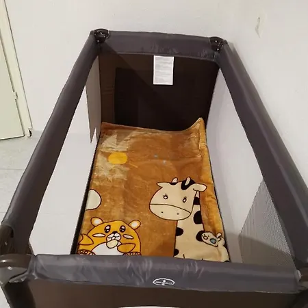 Διαμέρισμα Orange_blue_aparment №1